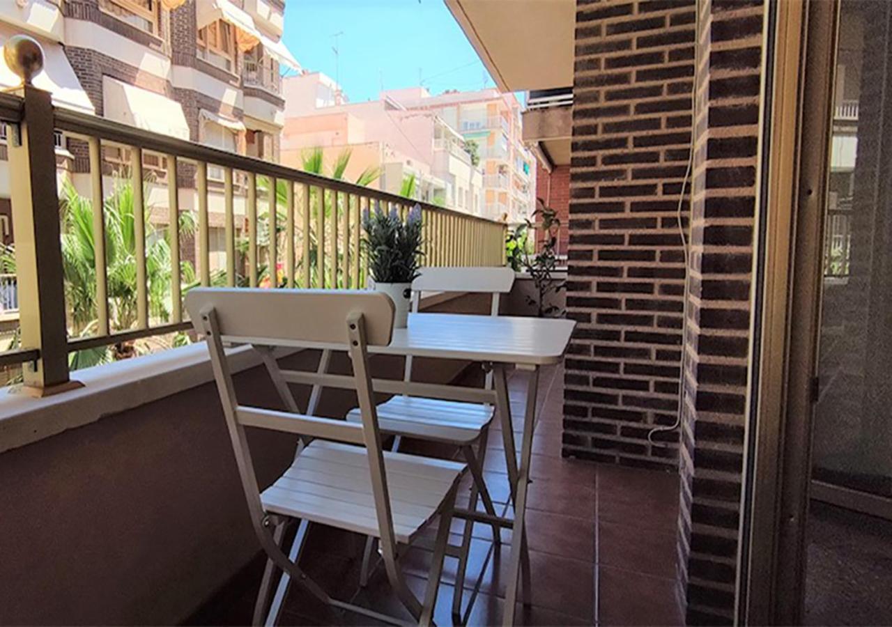 Piso Centro Ciudad Club Nautico Lägenhet Torrevieja Exteriör bild